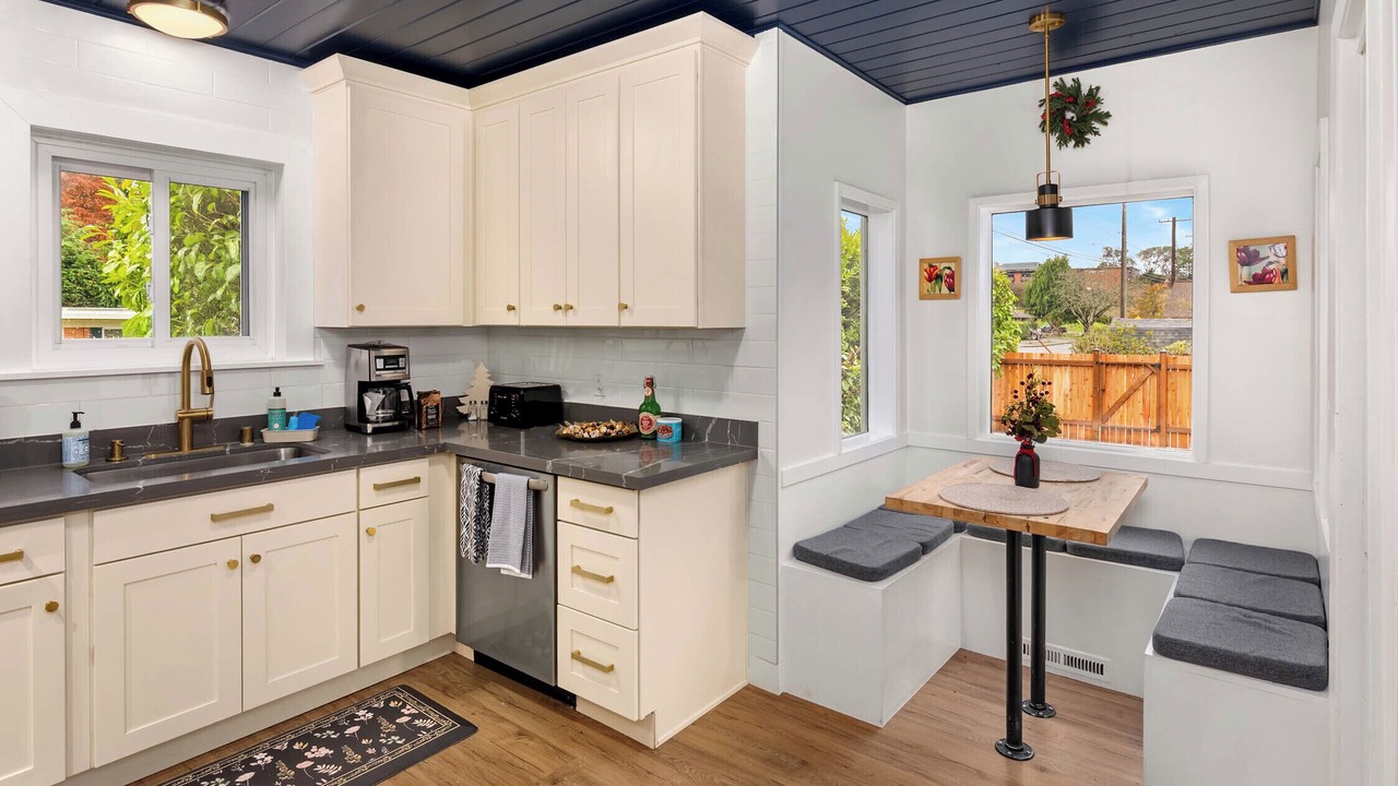 Photo of Kitchen in Alki