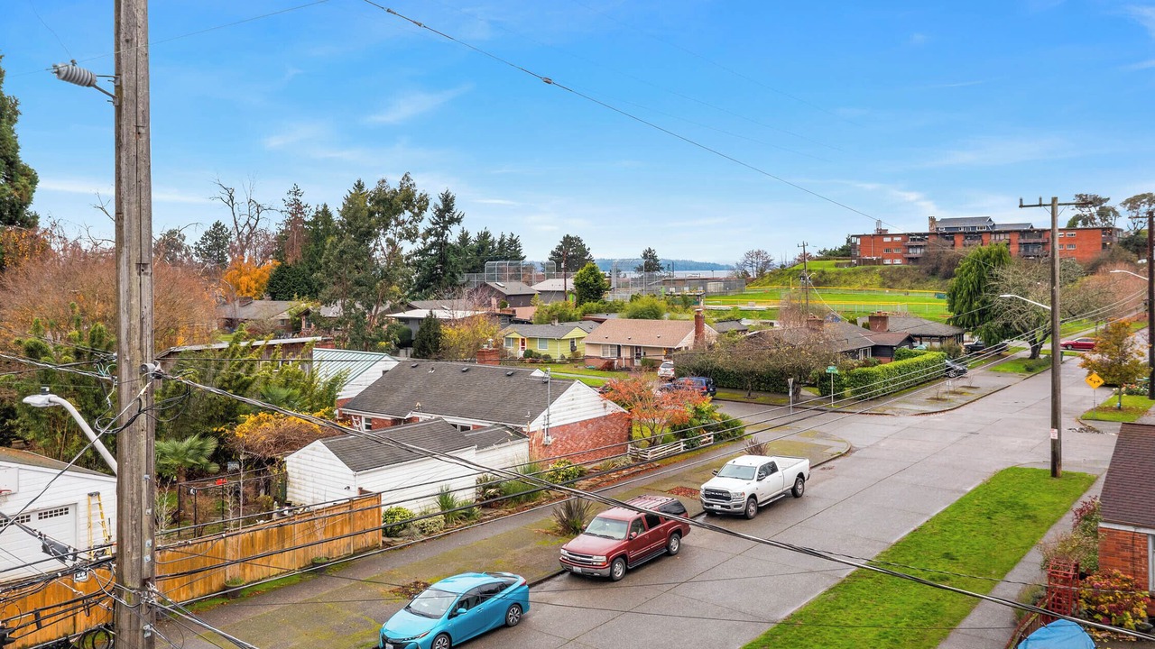 Photo of Others in Alki