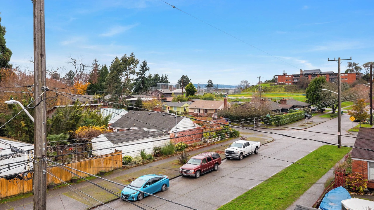 Photo of Others in Alki