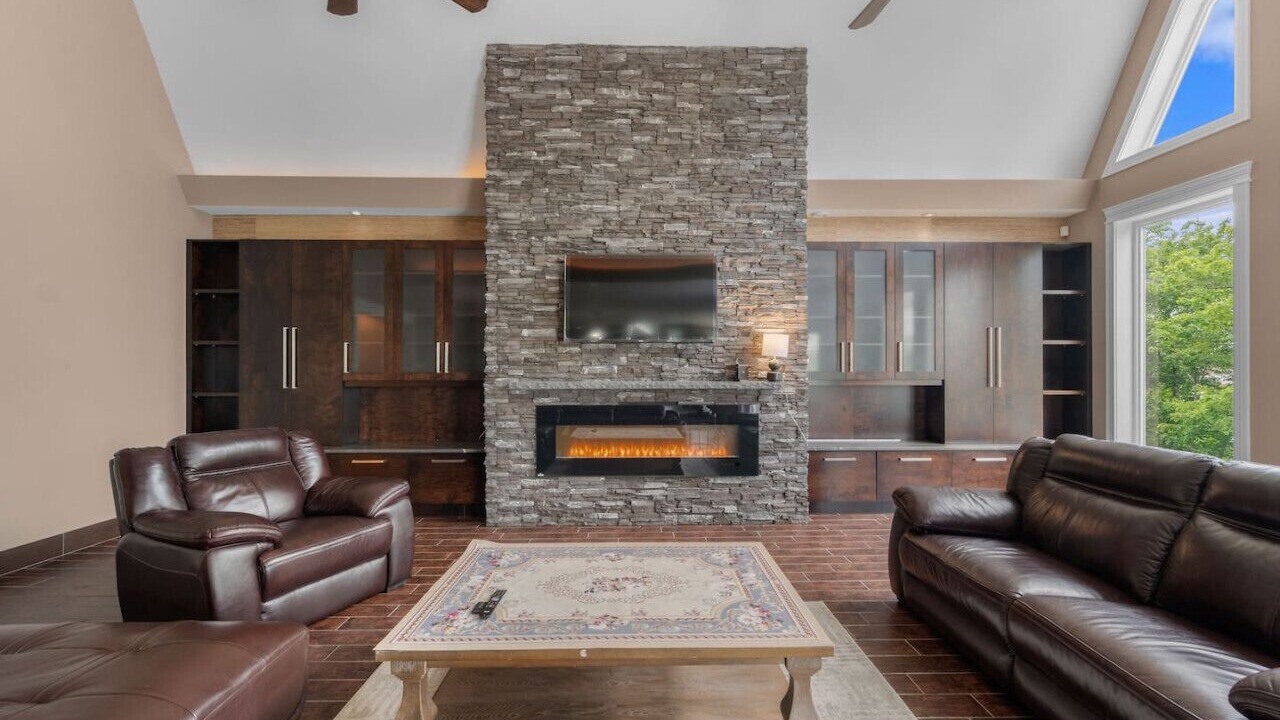 Photo of Livingroom in Halifax County