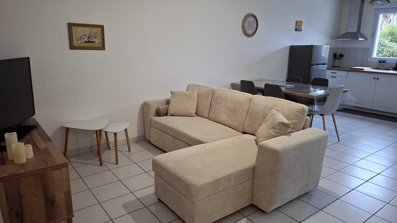 Photo of Livingroom in Jaunay-Clan