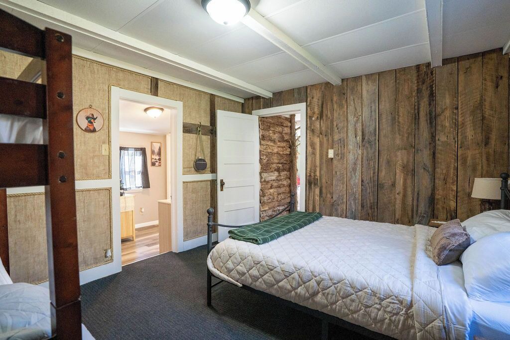 Photo of Bedroom in Fredericktown