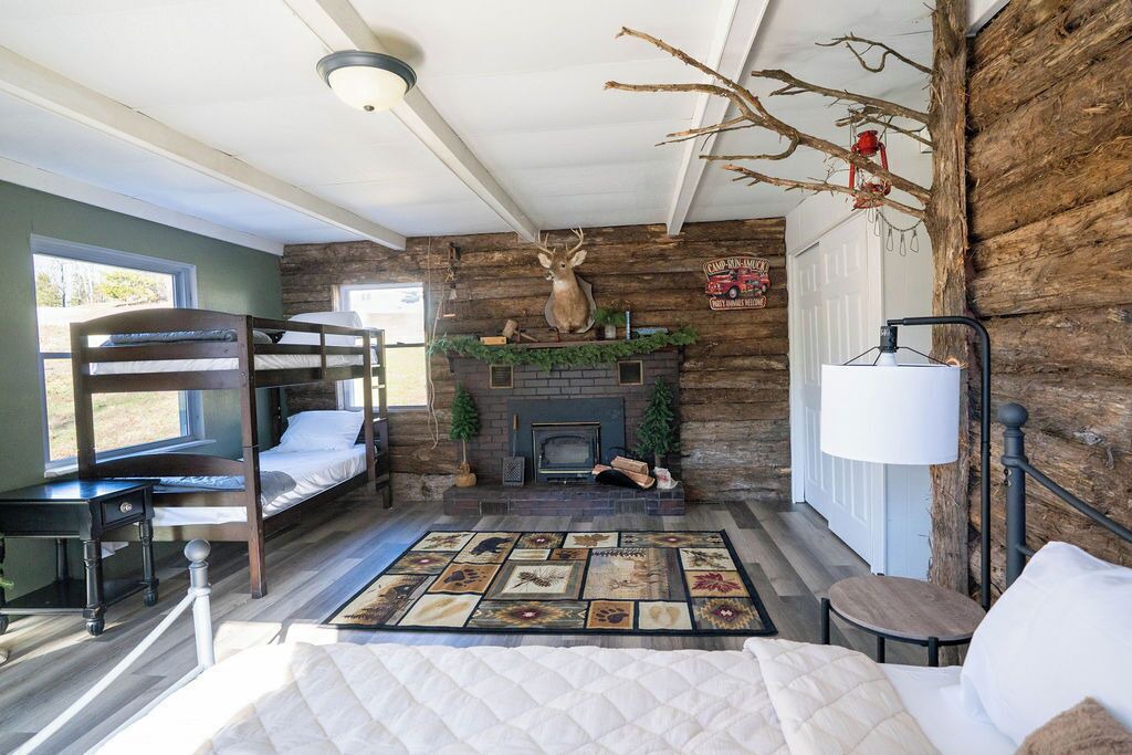 Photo of Bedroom in Fredericktown