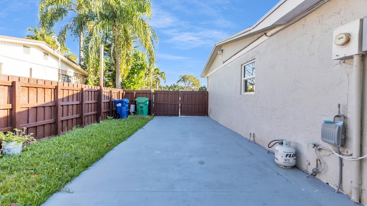 Photo of Outdoor in Homestead