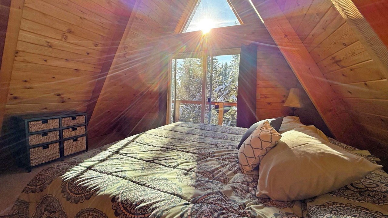 Photo of Bedroom in Crescent