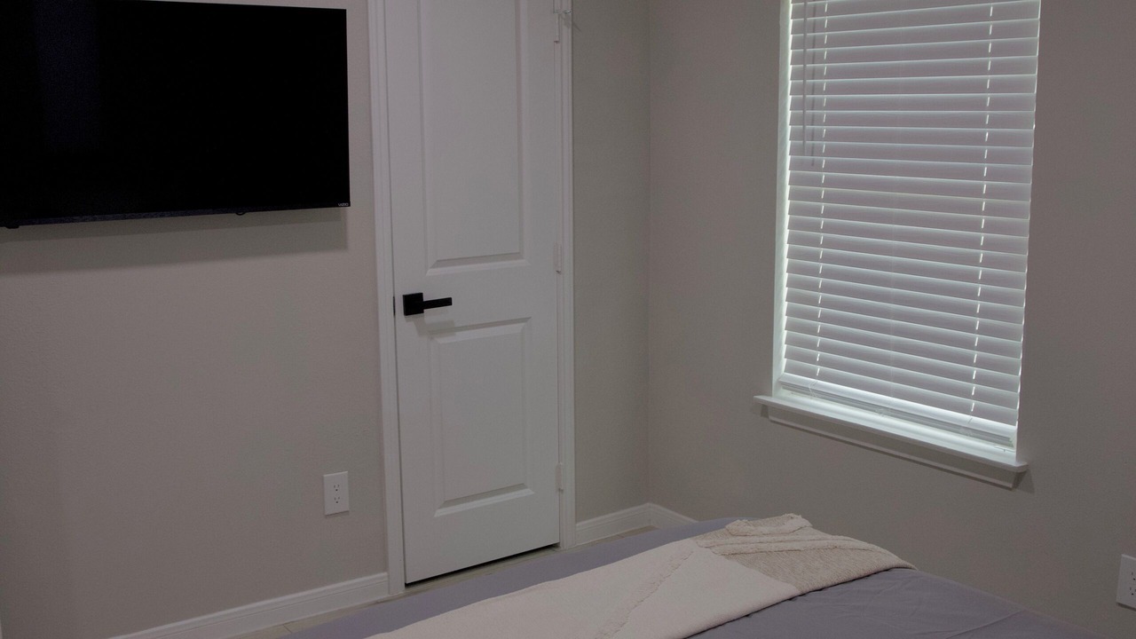 Photo of Bedroom in Panther Creek
