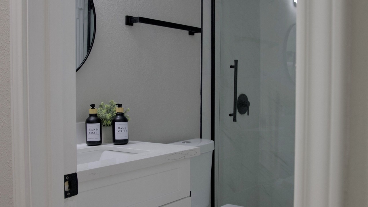 Photo of Bathroom in Panther Creek