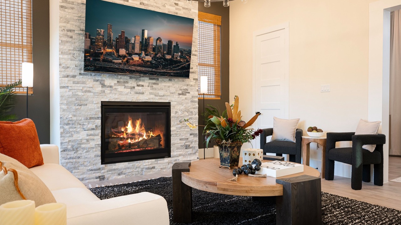 Photo of Livingroom in Washington Ave./ Memorial Park
