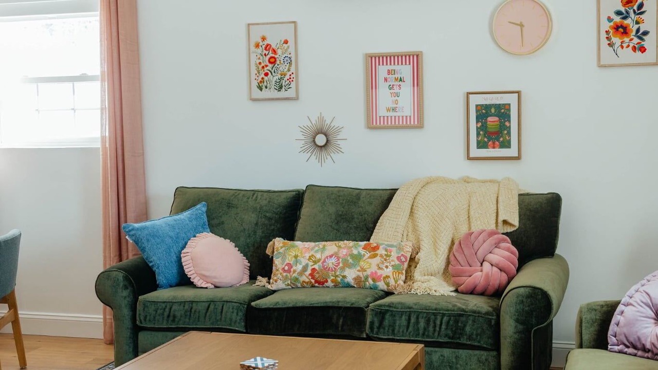 Photo of Livingroom in Knoxville