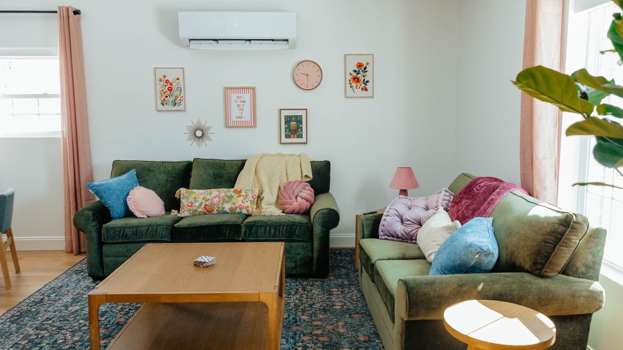 Photo of Livingroom in Knoxville