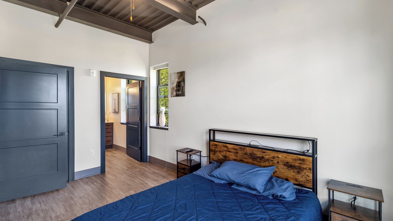 Photo of Bedroom in Stuart