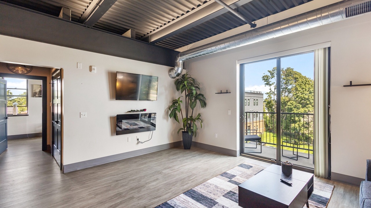 Photo of Livingroom in Stuart