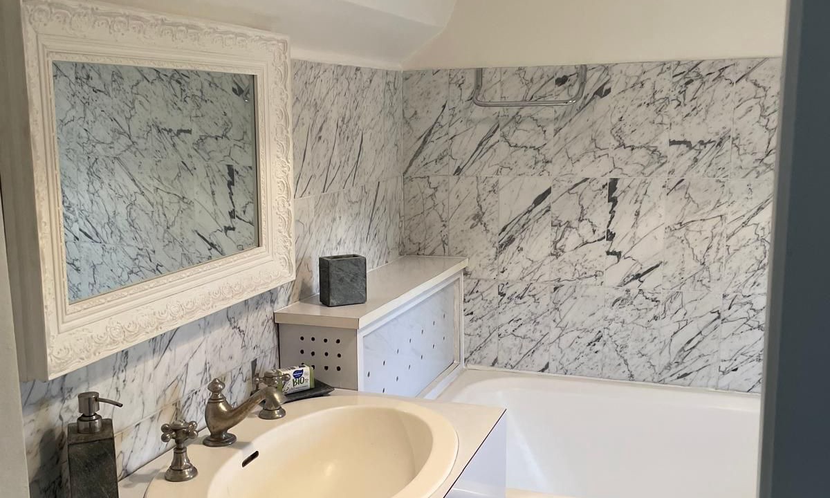 Photo of Bathroom in Chennevieres-sur-Marne