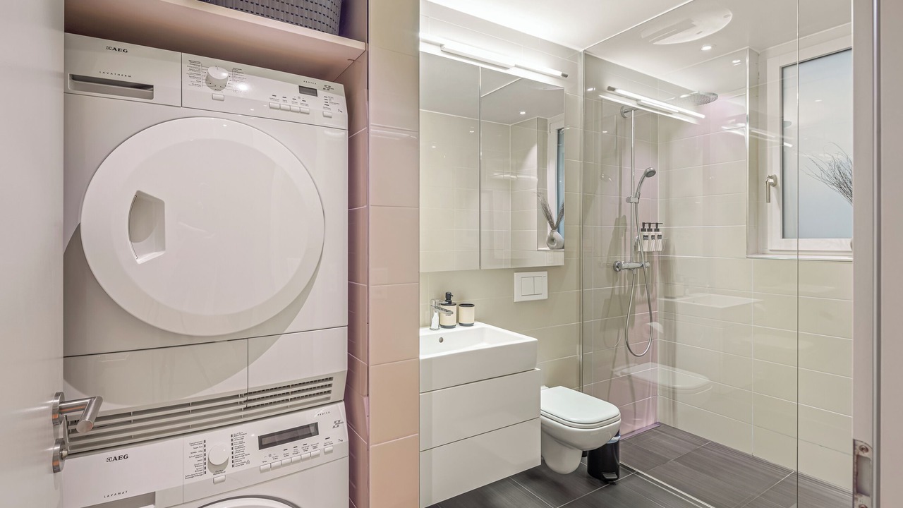 Photo of Bathroom in District 6