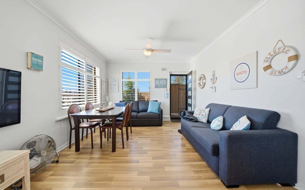 Photo of Livingroom in Glenelg