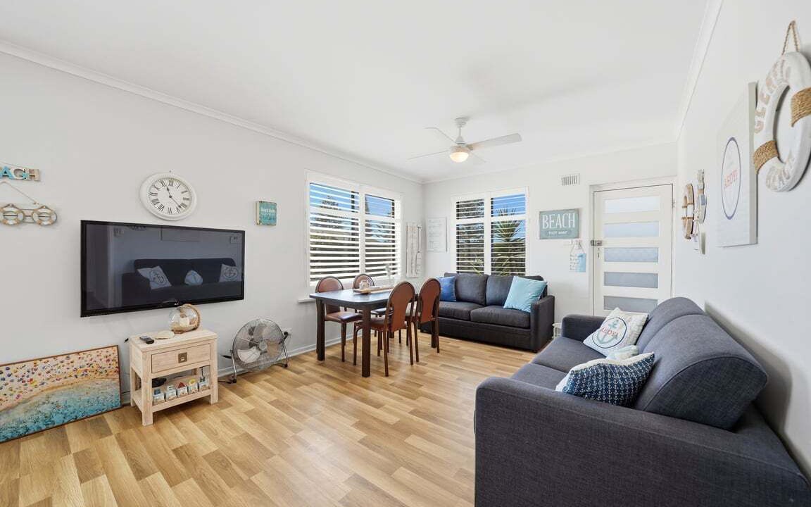 Photo of Livingroom in Glenelg