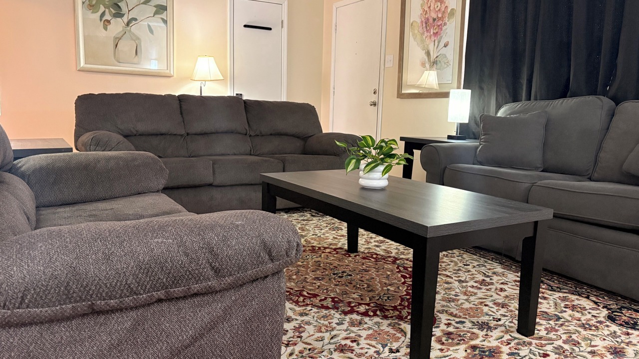 Photo of Livingroom in Bourbon