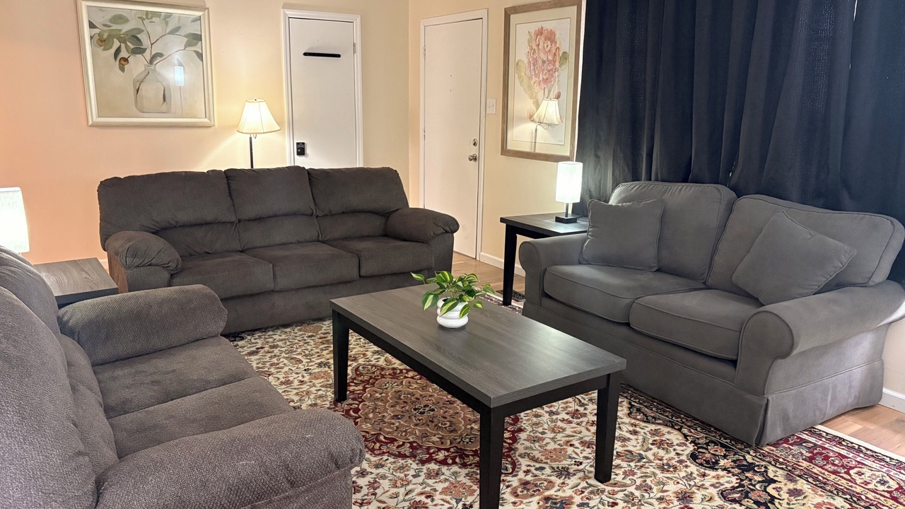 Photo of Livingroom in Bourbon