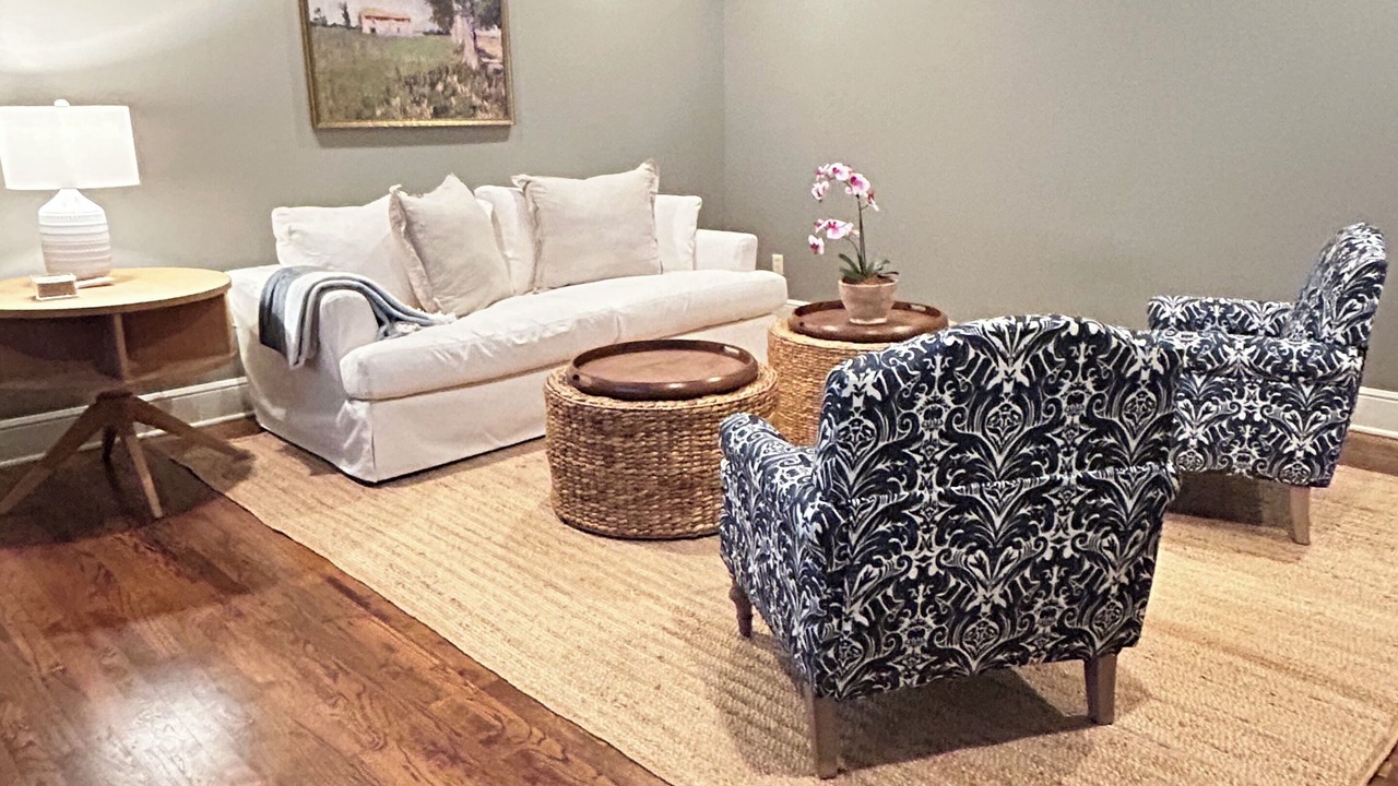 Photo of Livingroom in Monticello