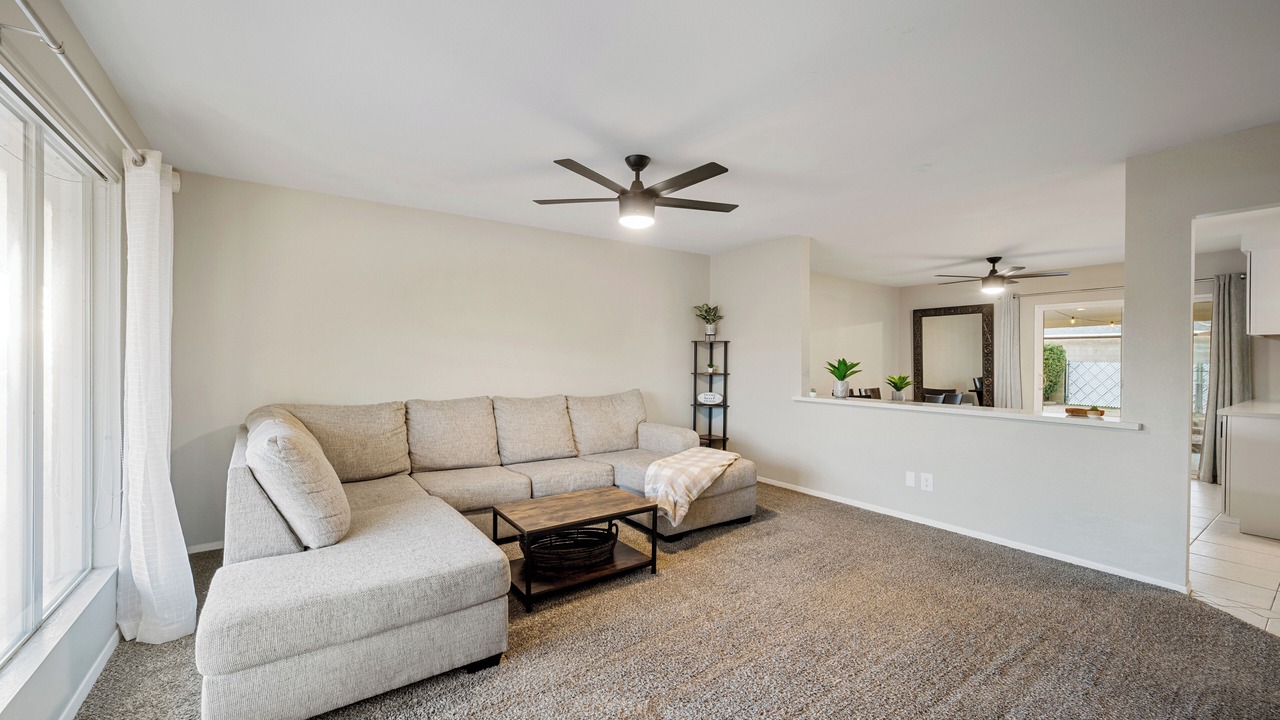 Photo of Livingroom in Cox Heights