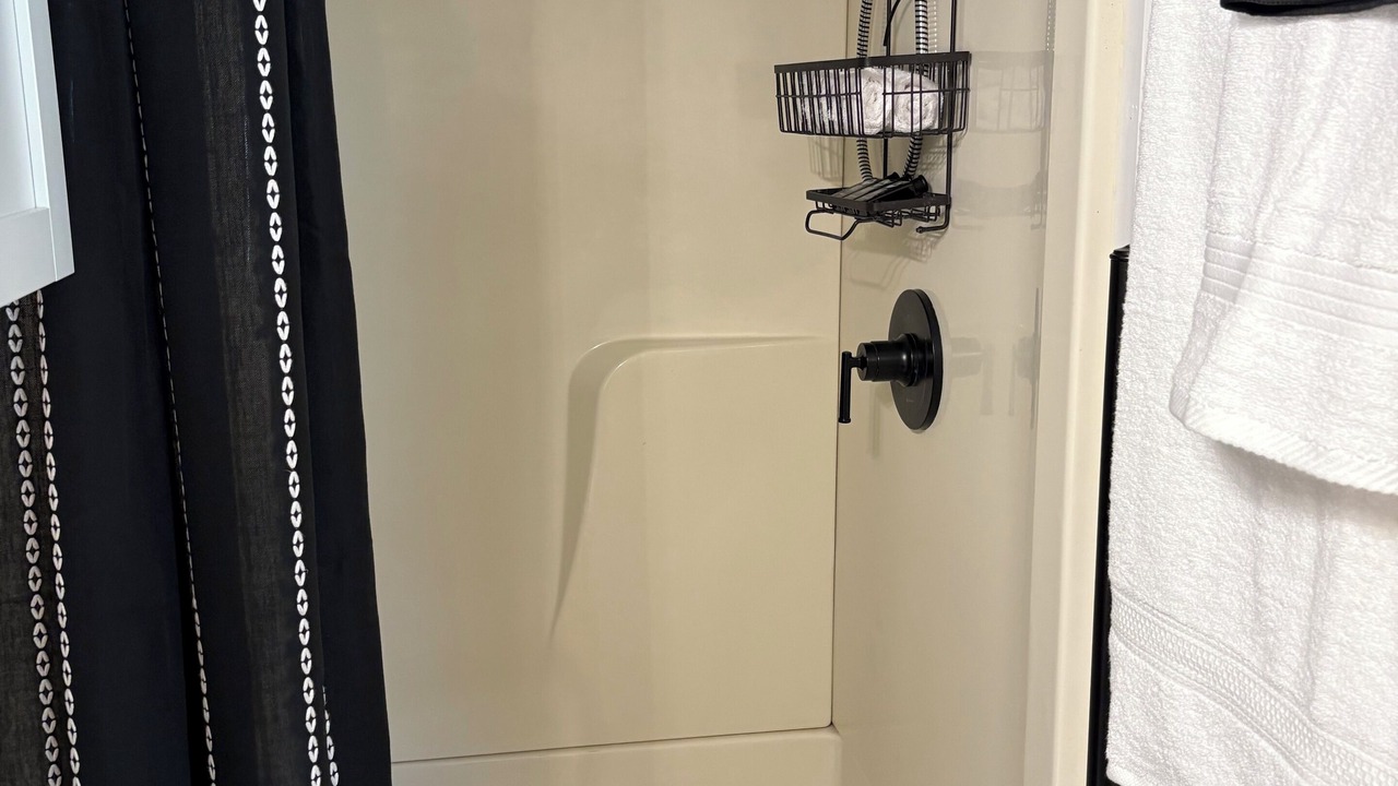 Photo of Bathroom in Jacksboro