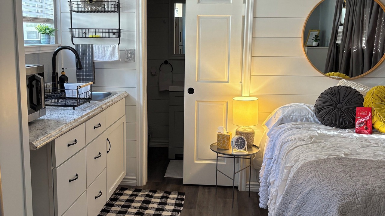 Photo of Bedroom in Jacksboro