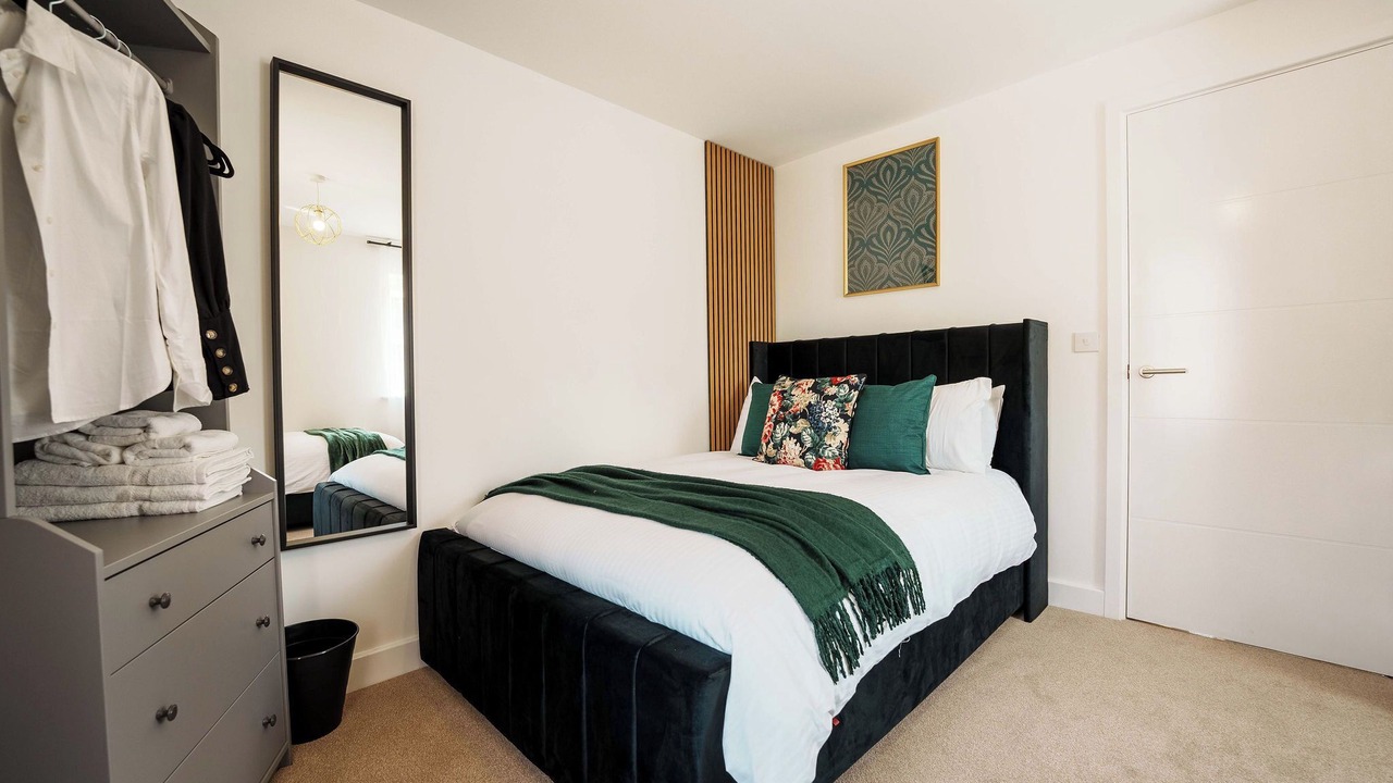 Photo of Bedroom in Killingbeck