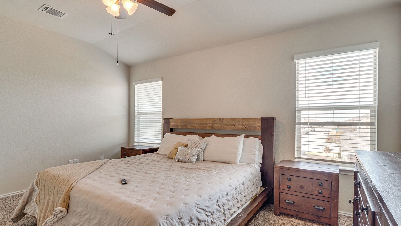 Photo of Bedroom in Jarrell