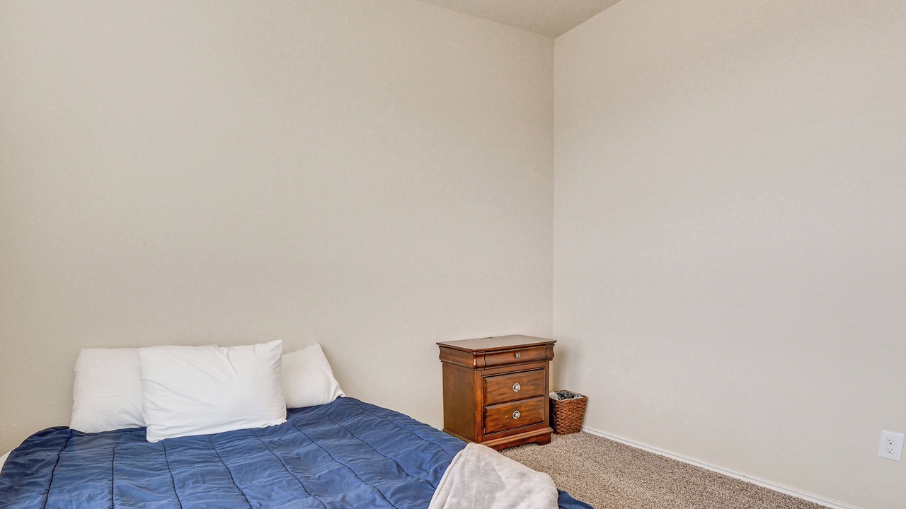 Photo of Bedroom in Jarrell