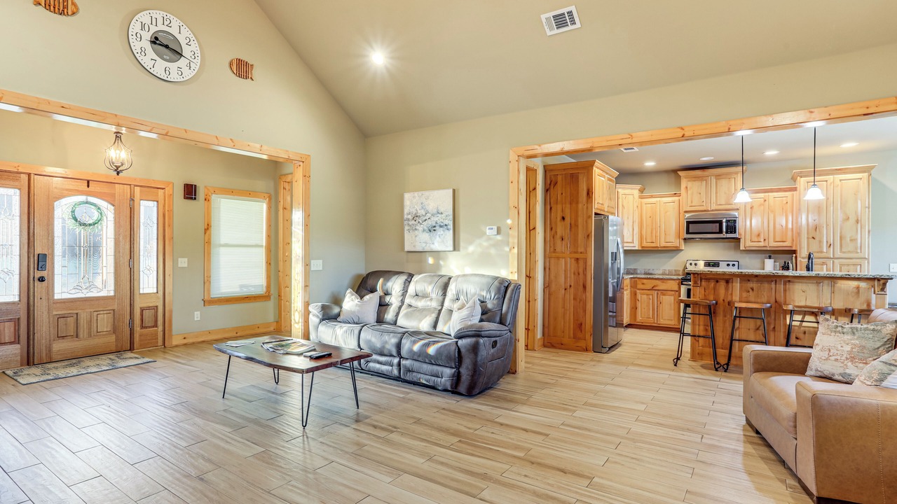 Photo of Livingroom in Lakeview