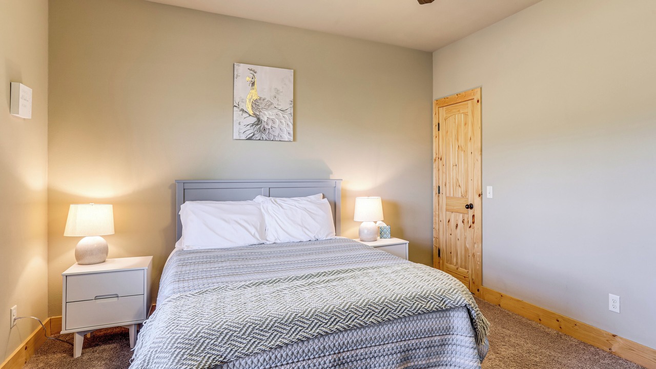 Photo of Bedroom in Lakeview
