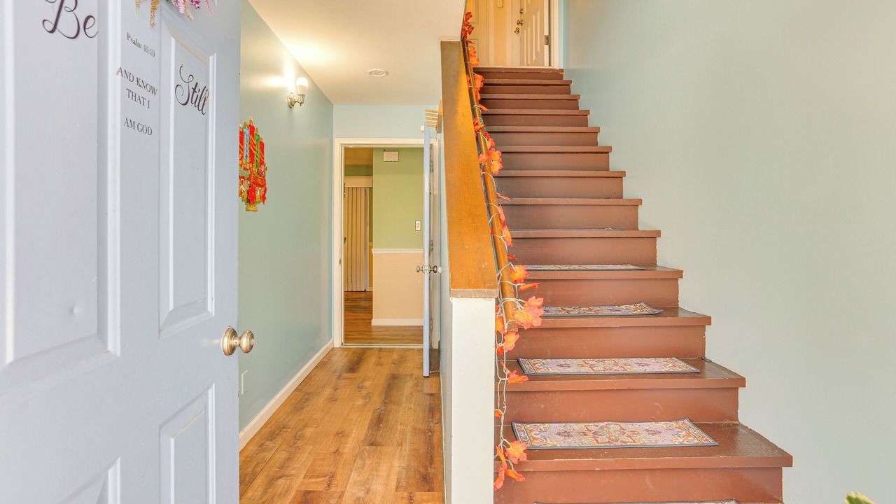 Photo of Others in Newburgh