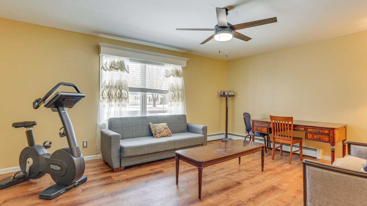 Photo of Livingroom in Newburgh