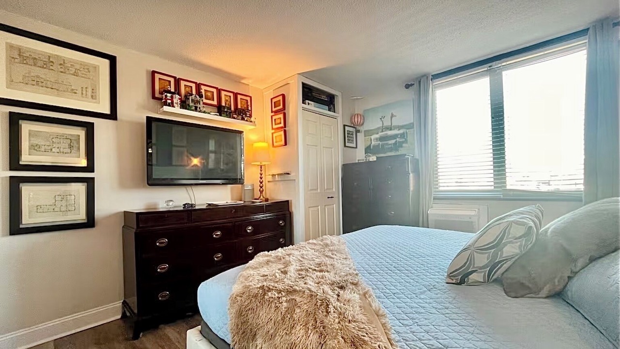 Photo of Bedroom in Manhattanville