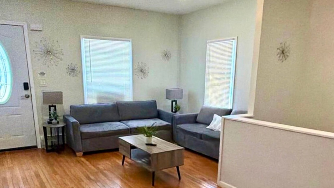 Photo of Livingroom in Montague