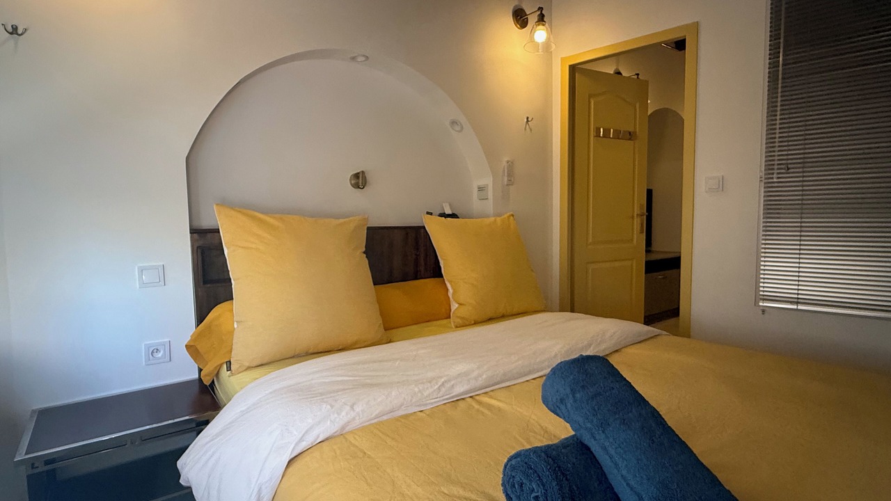 Photo of Bedroom in Toulouse City-Centre