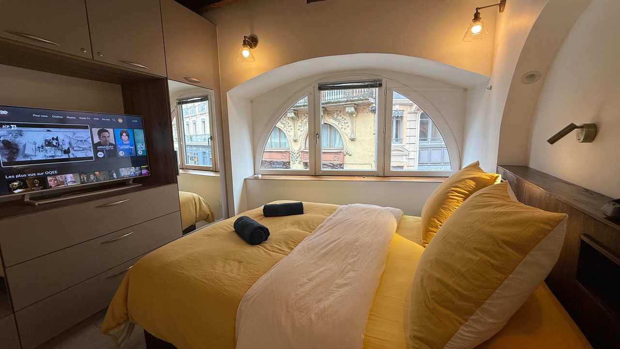 Photo of Bedroom in Toulouse City-Centre