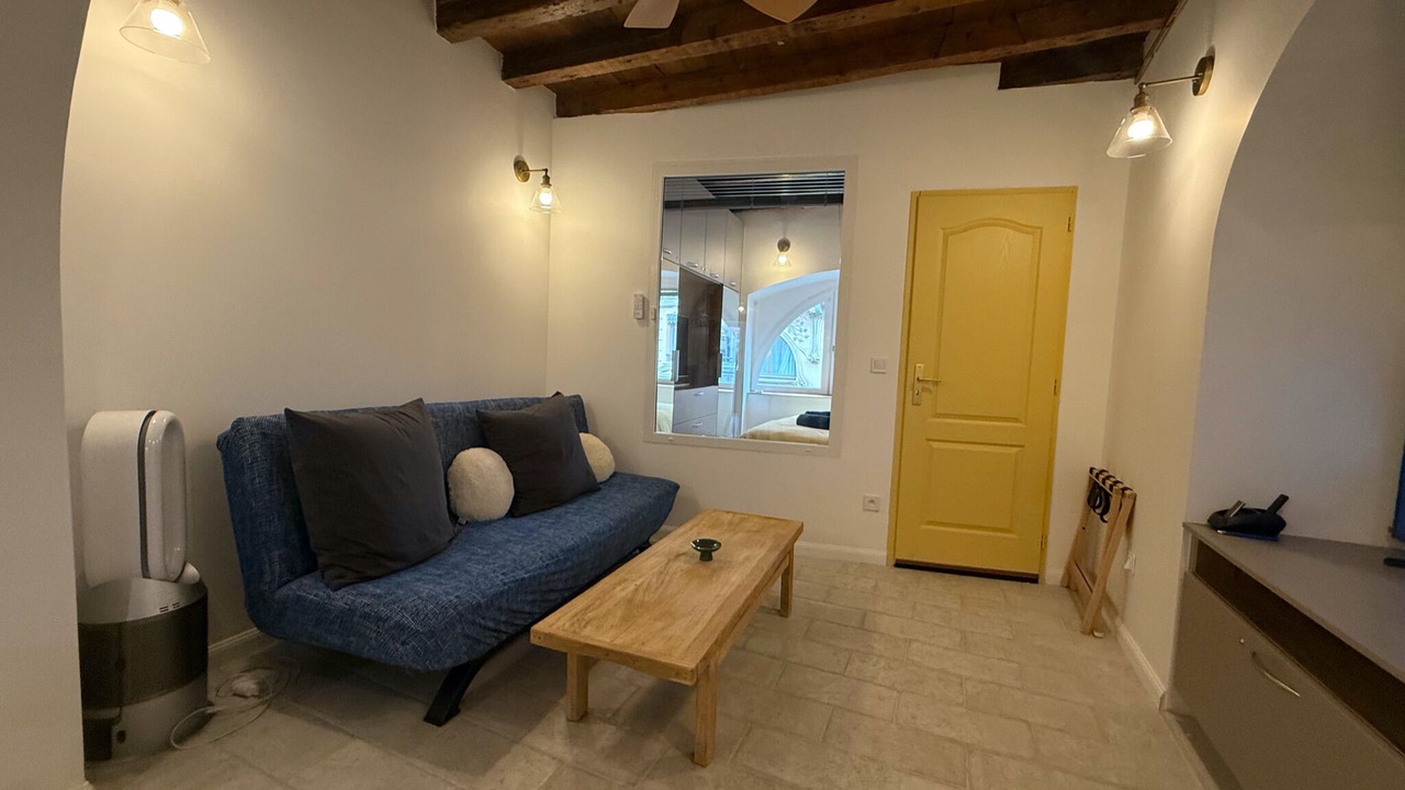 Photo of Livingroom in Toulouse City-Centre