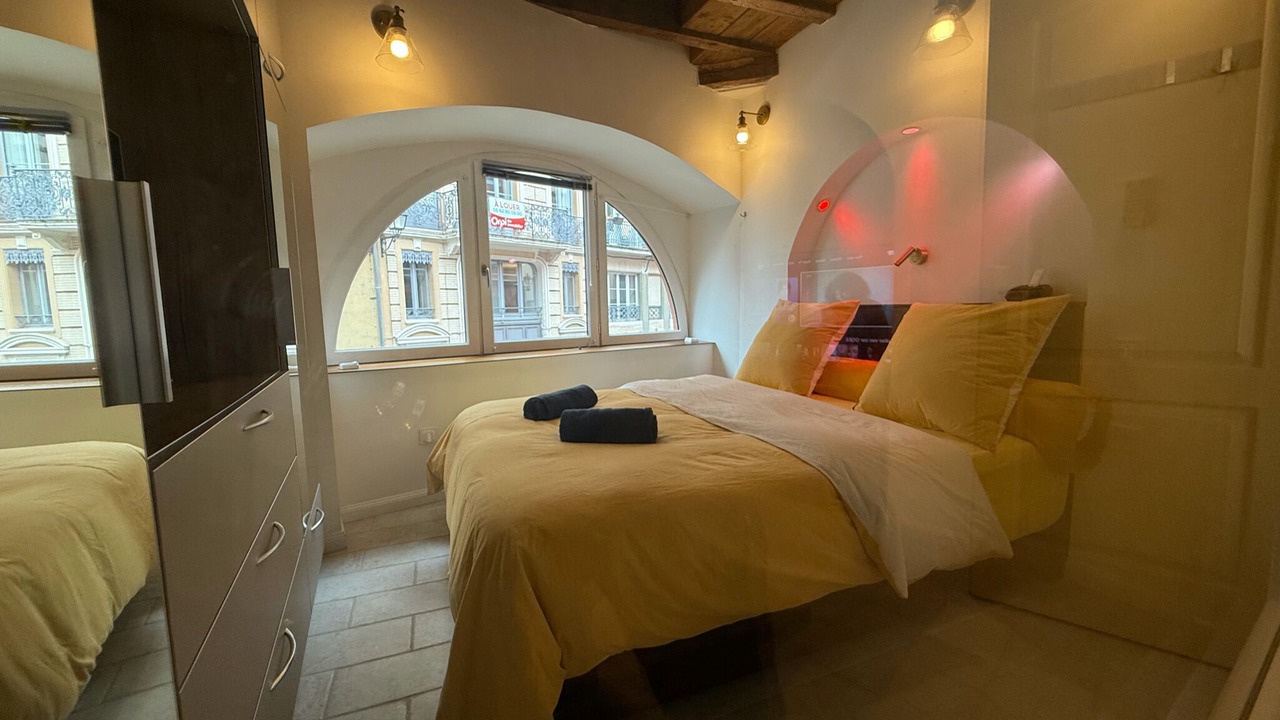 Photo of Bedroom in Toulouse City-Centre