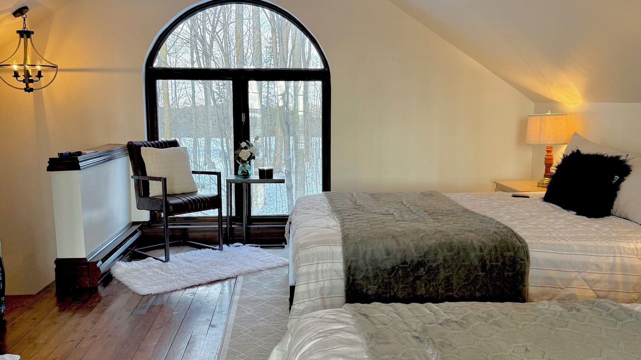 Photo of Bedroom in Bradford West Gwillimbury