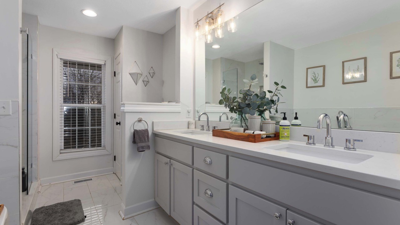 Photo of Bathroom in Shawnee
