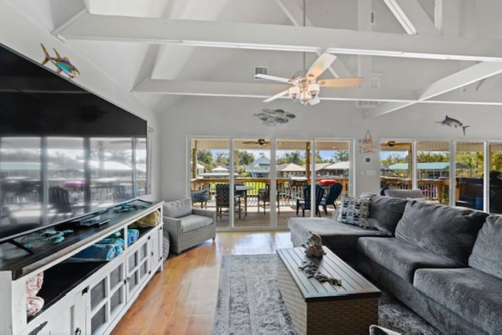 Photo of Livingroom in Springfield