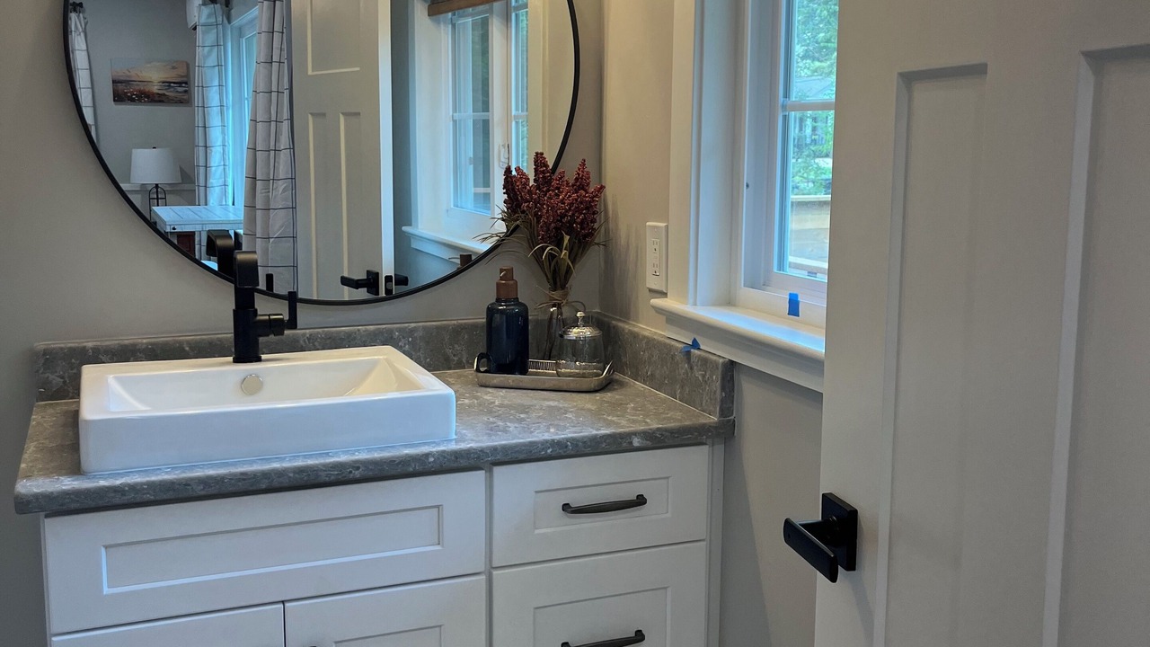Photo of Bathroom in Fondren