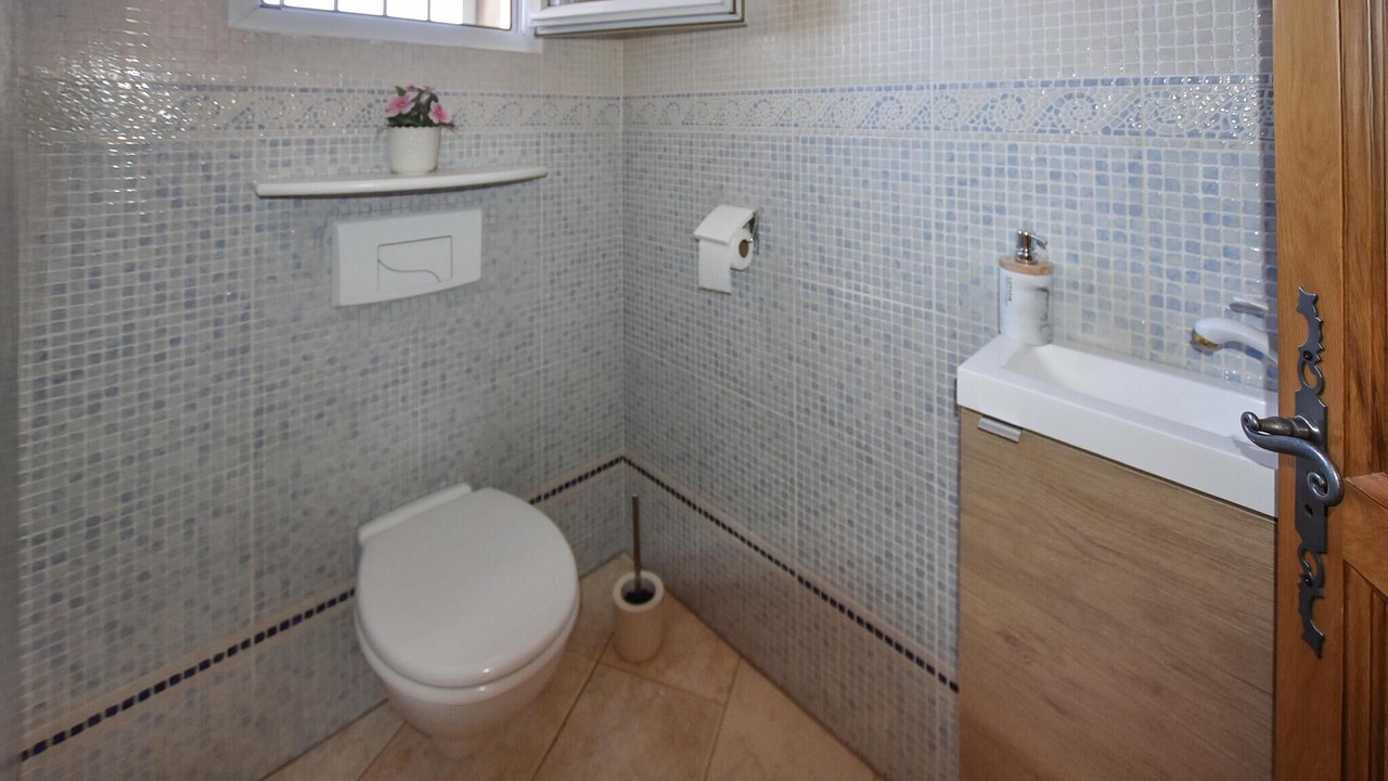 Photo of Bathroom in Entraigues-sur-la-Sorgue