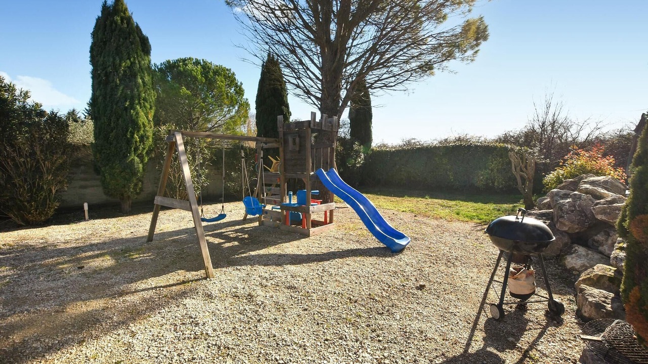 Photo of Others in Entraigues-sur-la-Sorgue