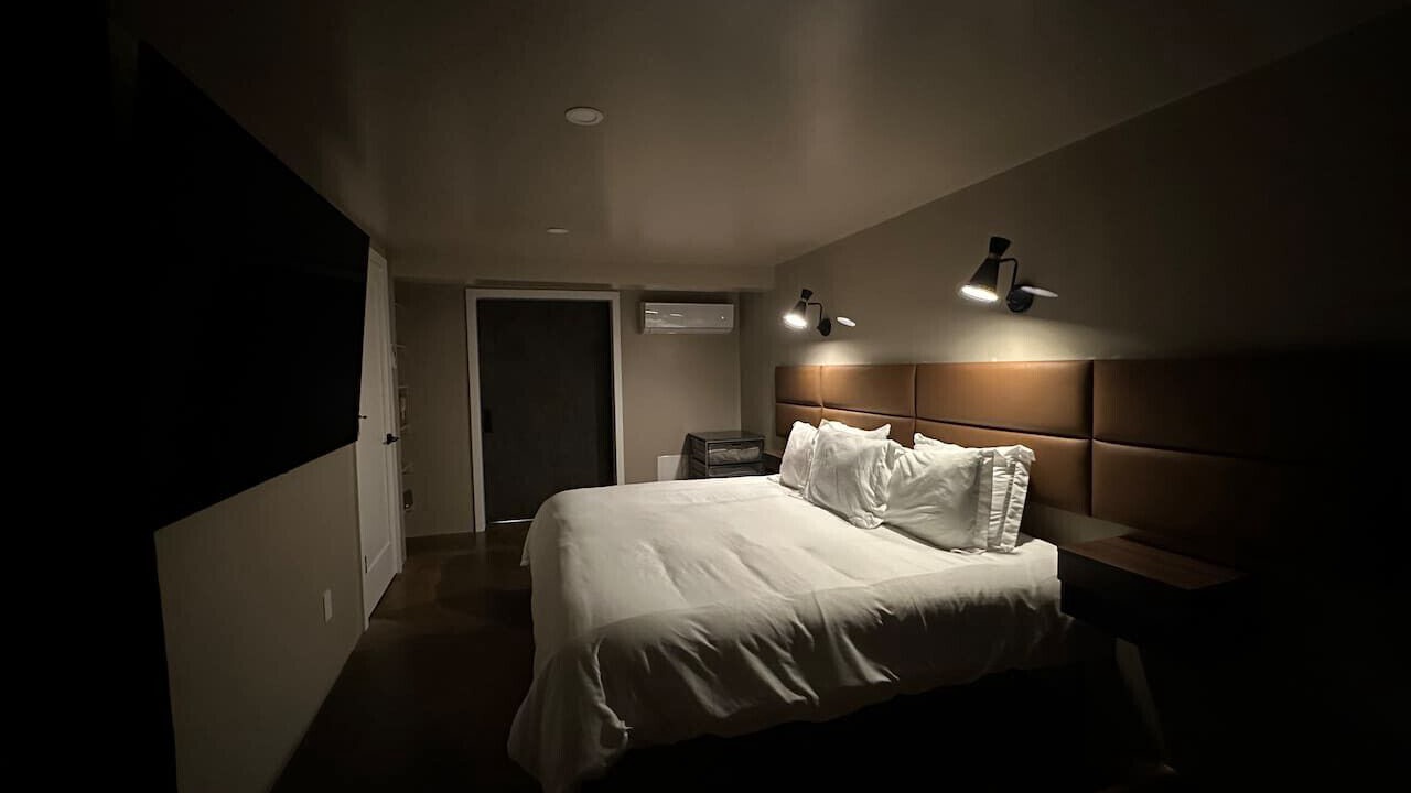 Photo of Bedroom in Rowland