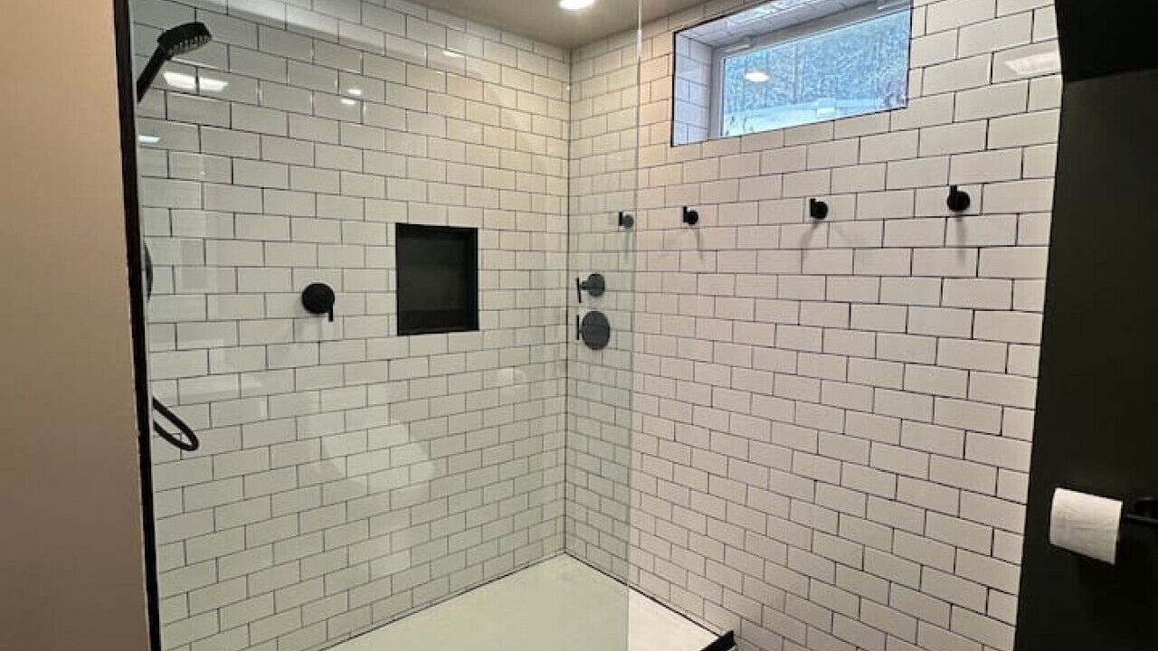 Photo of Bathroom in Rowland
