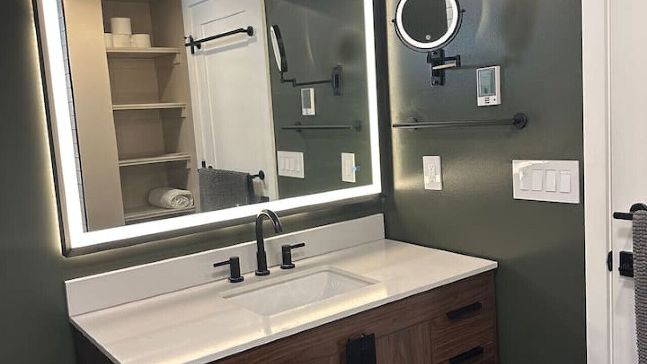 Photo of Bathroom in Rowland