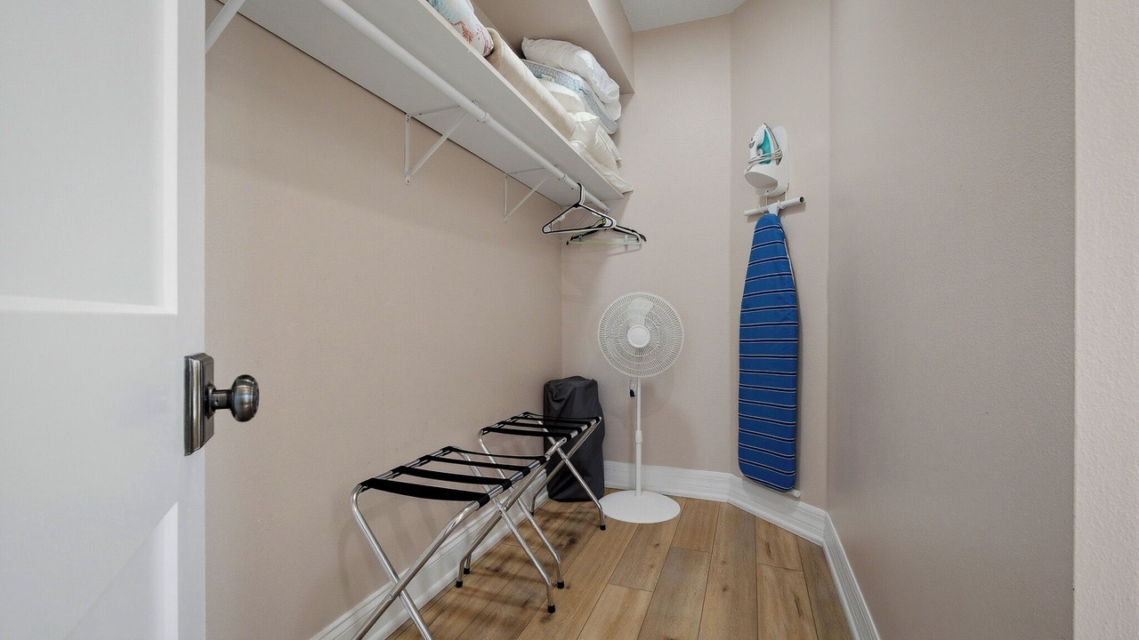 Photo of Bathroom in Independence Square