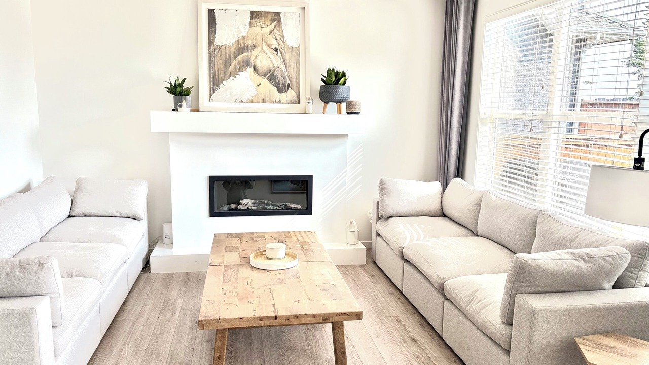 Photo of Livingroom in Southeast Calgary